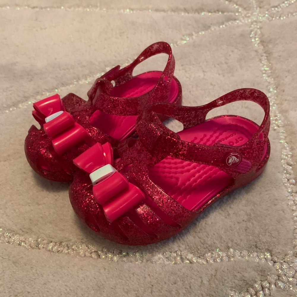 Crocs girl sandals